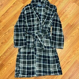 Preswick & Moore One Size Plush Robe Plaid Pockets Belt